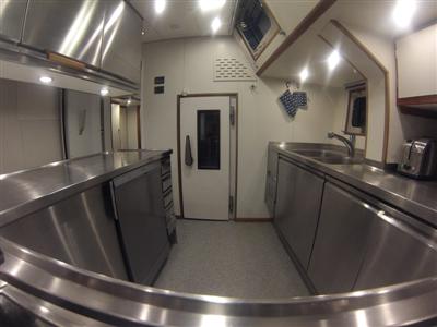 Vera IV - Vera 4 Vera IV - Vera 4